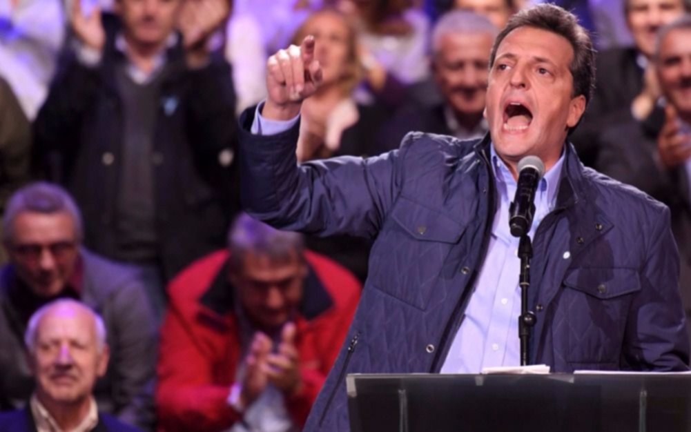 Massa en El Pato: "si la gente no tiene plata, la economía no va a arrancar"