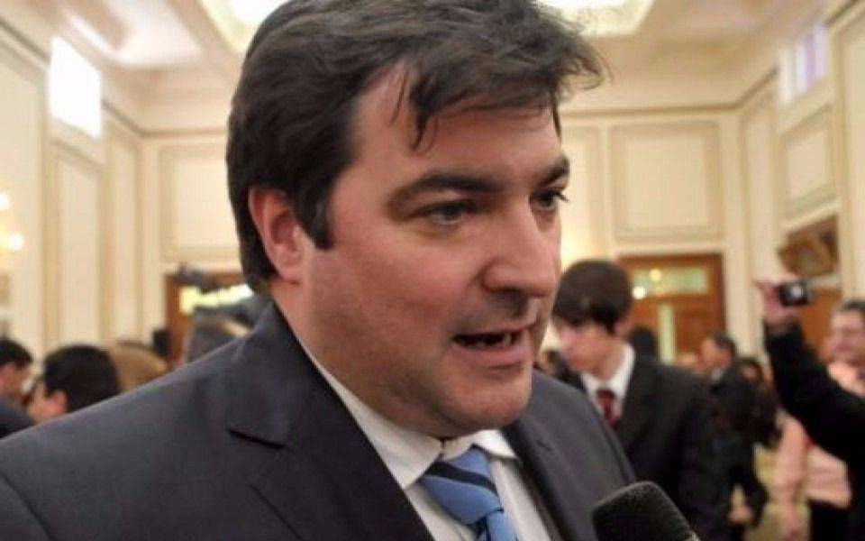 Santa Cruz: renunció el funcionario acusado de golpear a jubiladas