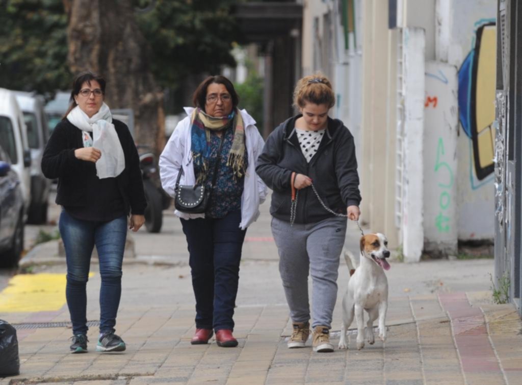 Al final “arrancó” el otoño: prevén frío y lluvias hasta el próximo domingo
