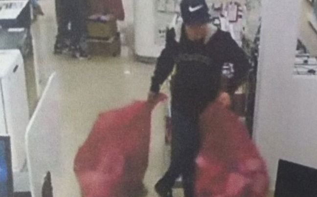 Capturan a un barrabrava acusado de cometer 32 robos