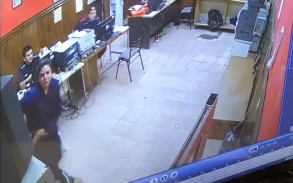 Salen a la luz mensajes y audios de la banda que intentó copar la comisaría