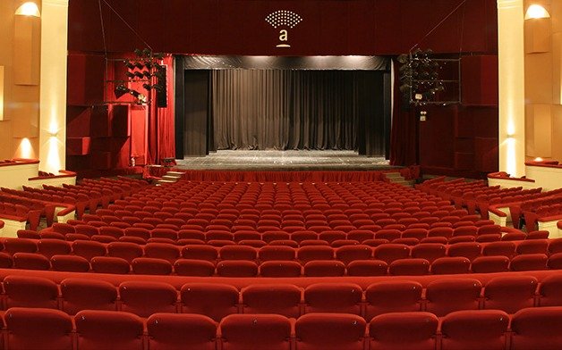Se celebra el primer concierto del año de la Camerata del Teatro Argentino