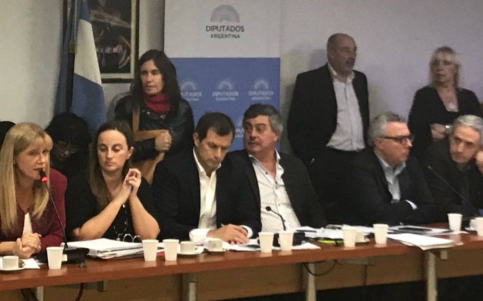 En Diputados, intendentes peronistas bonaerenses reclamaron a Macri una rebaja de tarifas
