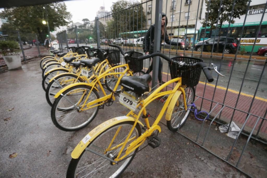Se extiende el uso de las bicis gratuitas, aunque todavía falta aceitar el sistema