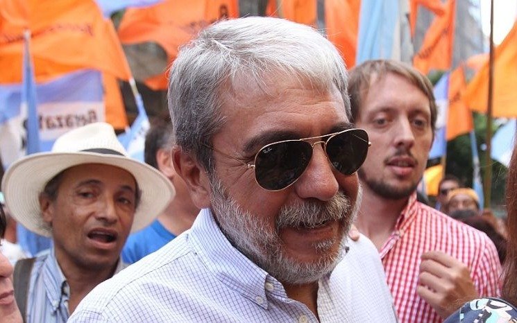 Aníbal Fernández será abogado de Cristóbal López en asuntos civiles