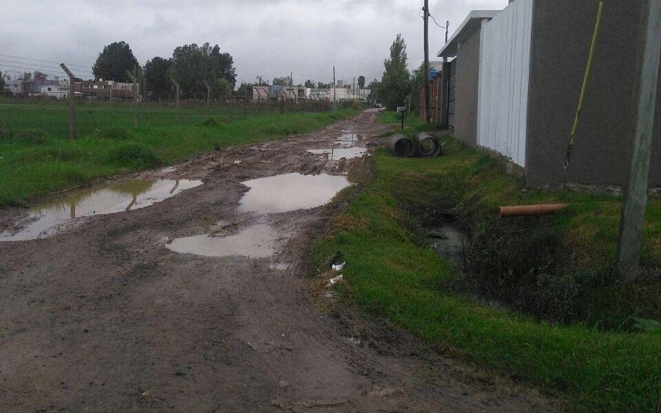 Otra calle de Villa Castells que está para correr un rally: la 499 entre 4 y 5