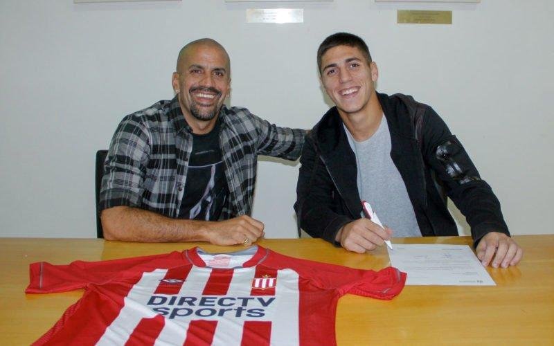 Francisco Apaolaza ya es oficialmente jugador profesional