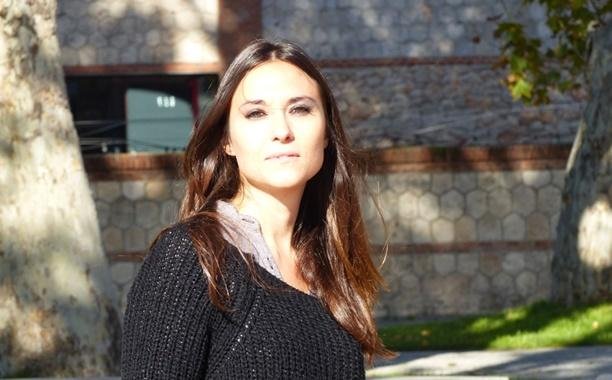 Una pareja en el sótano