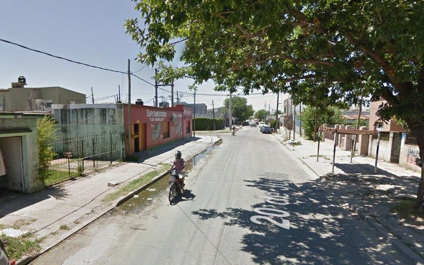 Berisso: Lo golpearon y le dieron un piedrazo en la cabeza para robarle