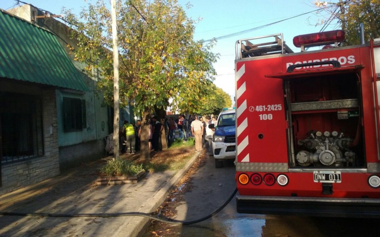 Un incendio en un geriátrico de Berisso causó momentos de tensión