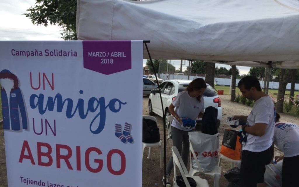  Avanza la campaña solidaria en la Ciudad "Un amigo un abrigo" 
