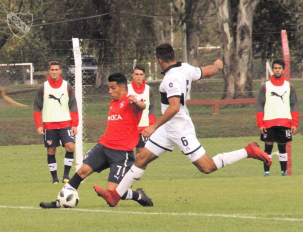 La Reserva tripera empató temprano con el Rojo