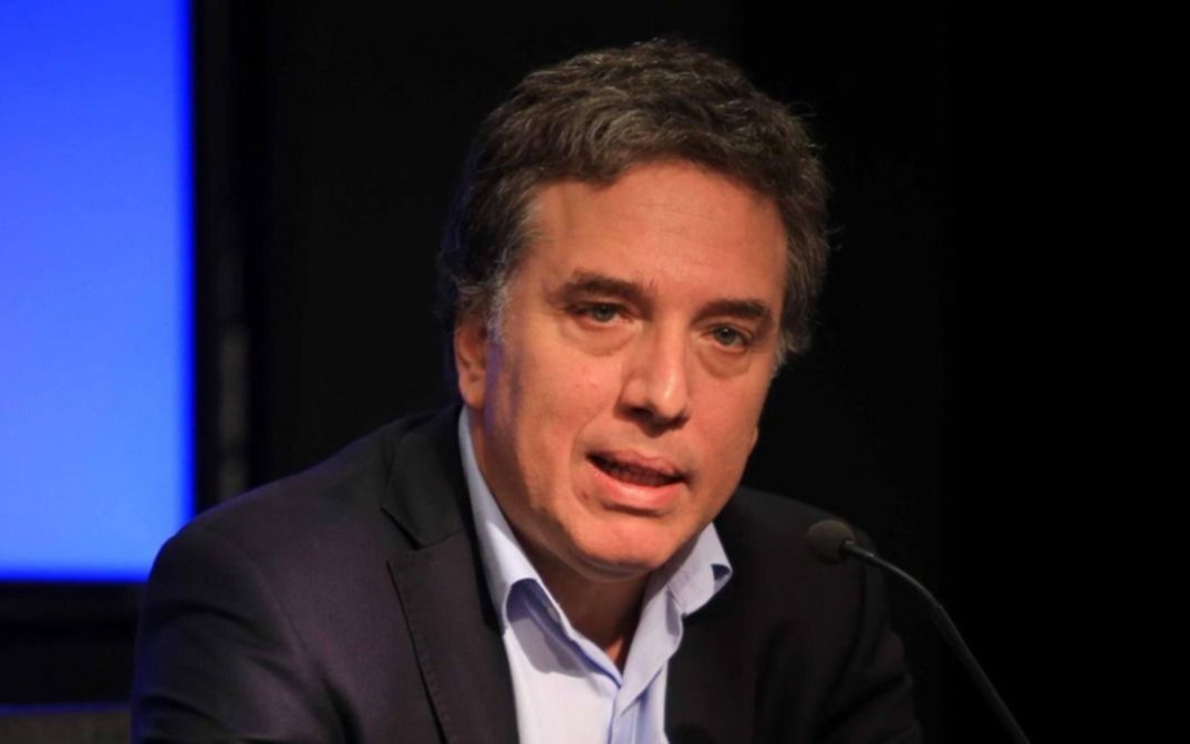 Dujovne, entre la inflación, el "chocoarroz para no engordar" y el patrimonio que repatrió