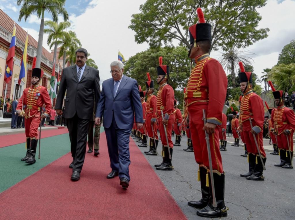 Maduro recibió al presidente palestino en Caracas
