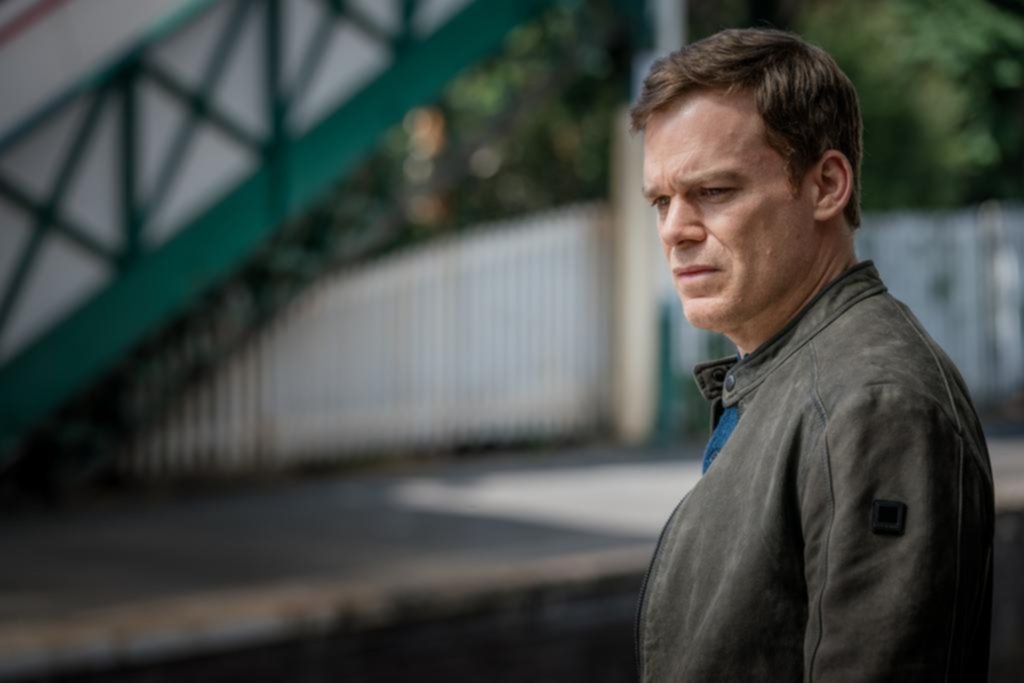 Secretos escondidos: Dexter vuelve a la ficción con “Safe”, la nueva serie de Netflix
