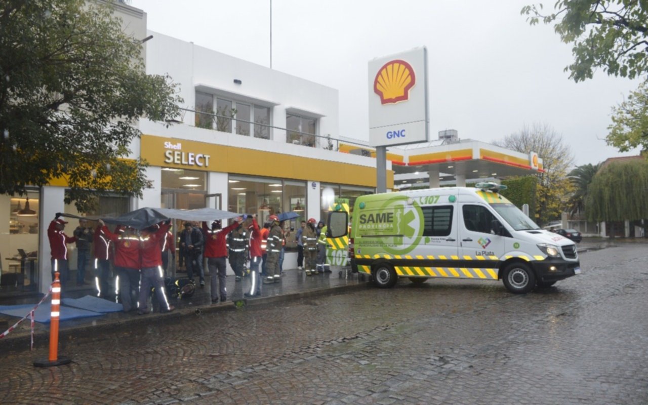 Municipio, SAME y Bomberos realizaron un simulacro de incendio en una estación de servicios