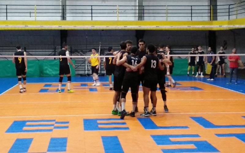 Otra victoria de Estudiantes para seguir en lo más alto