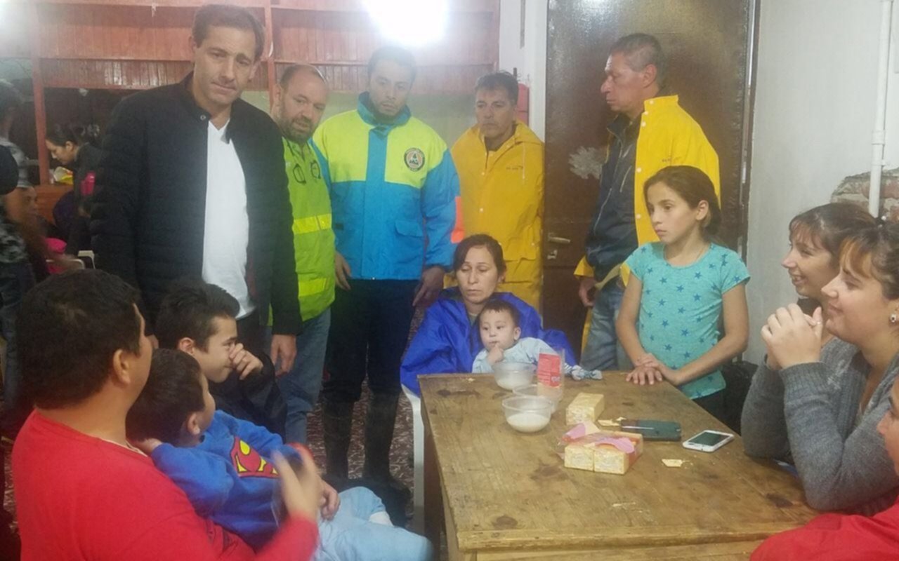 Desde la Municipalidad dicen que "asisten a los vecinos" más afectados