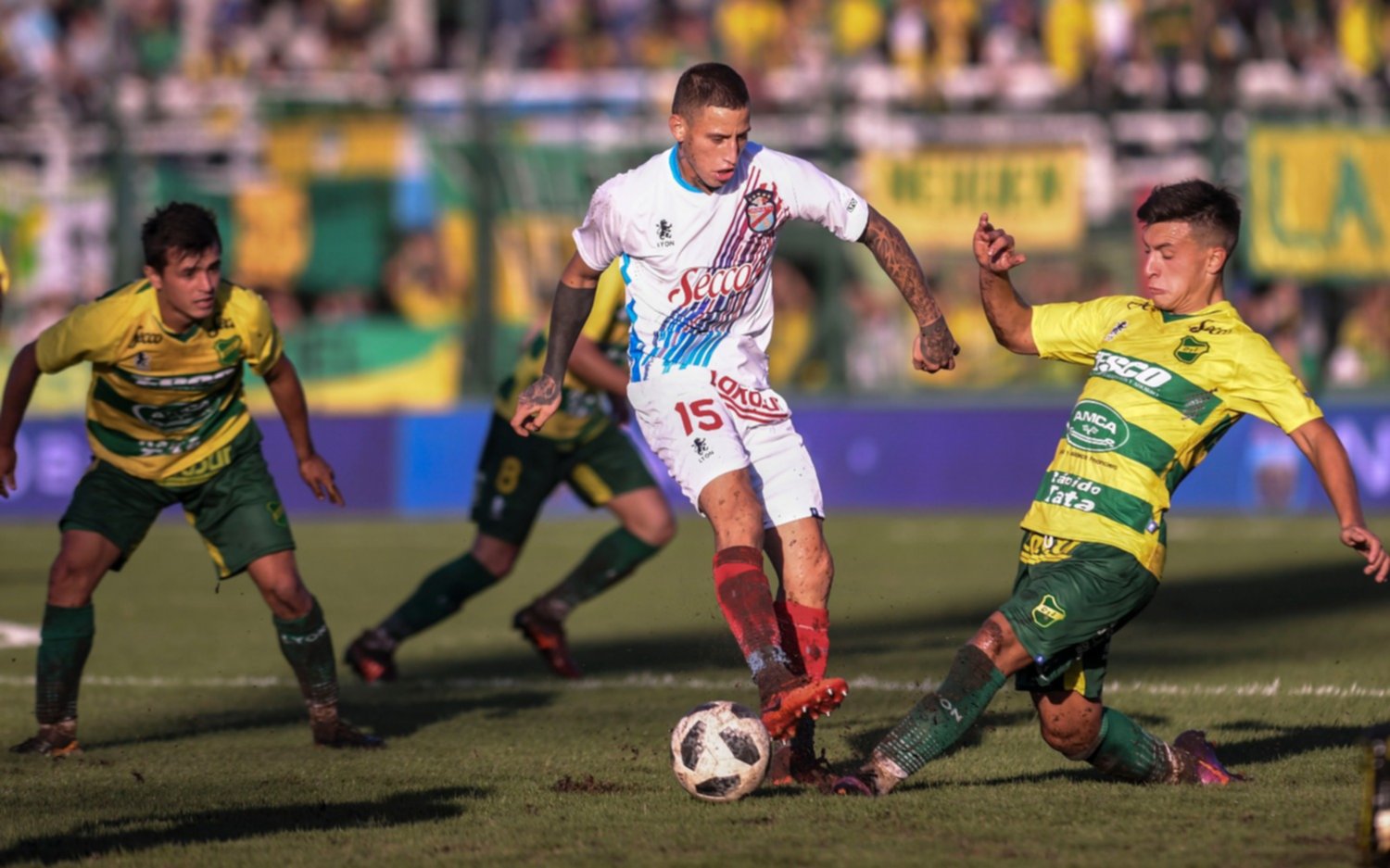 El Halcón derrotó a Arsenal y se aseguró un lugar en la Sudamericana