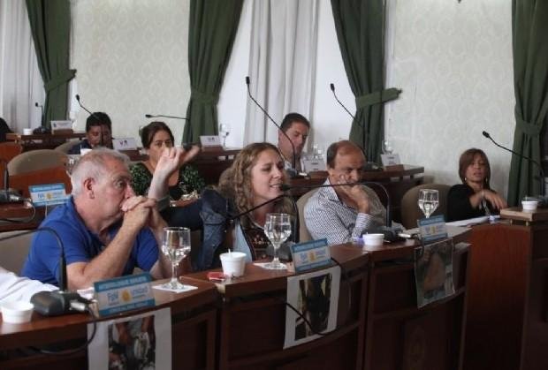 En Ensenada, una pelea en el Concejo podría terminar con denuncias penales