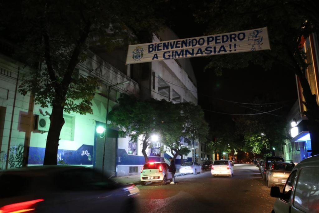 Pedro estará en el Bosque evaluando al futuro plantel