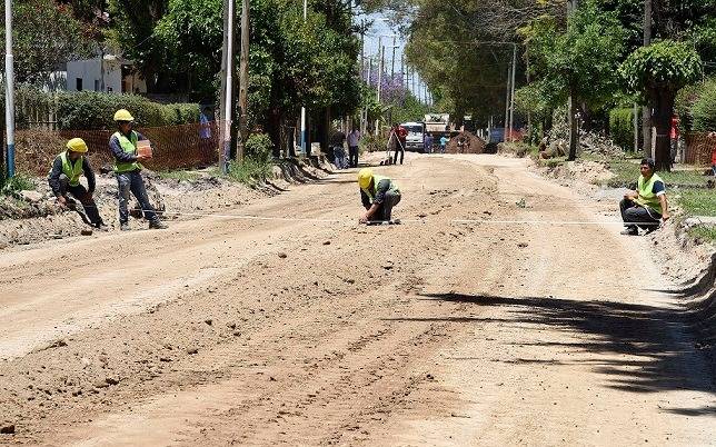 Pavimentarán 200 kilómetros de calles del conurbano bonaerense