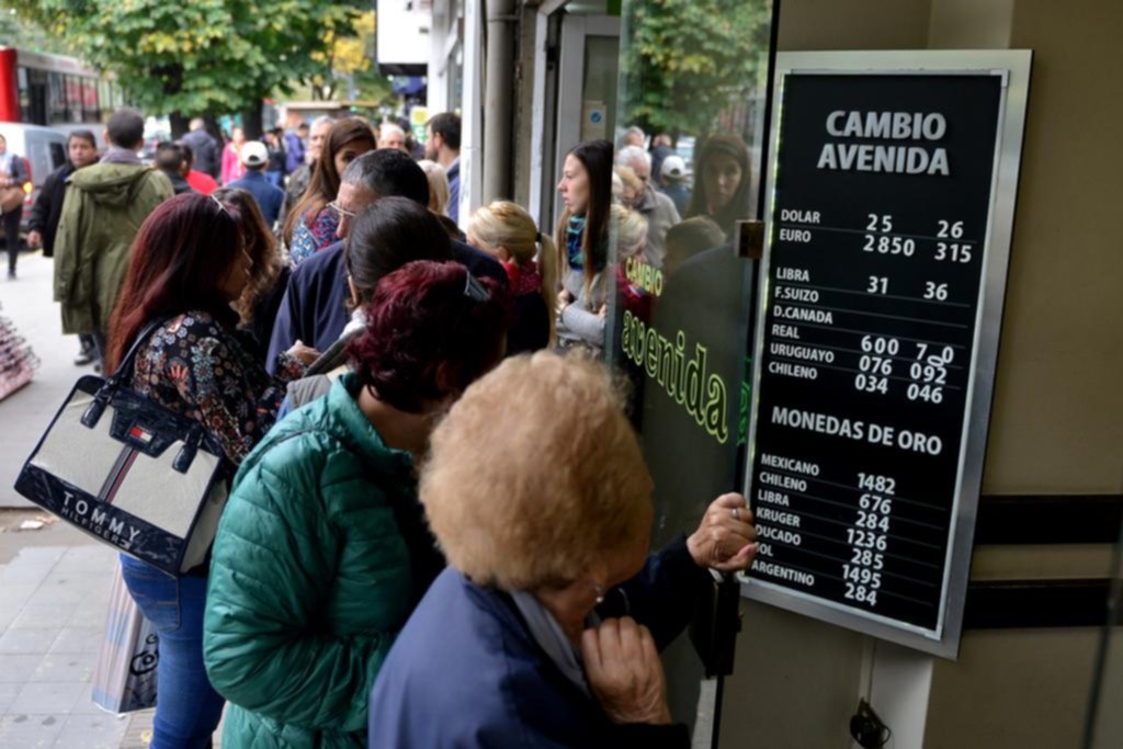 El Gobierno jugó muy fuerte y el dólar cerró a 25,51 pesos, una nueva marca