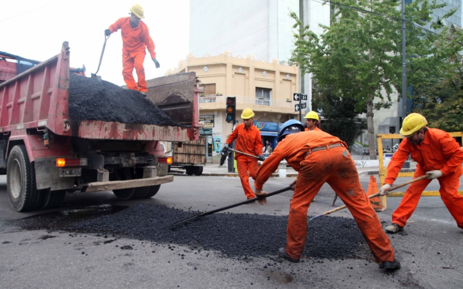 Arrancaron en la Ciudad las obras del Plan de recuperación de infraestructura vial