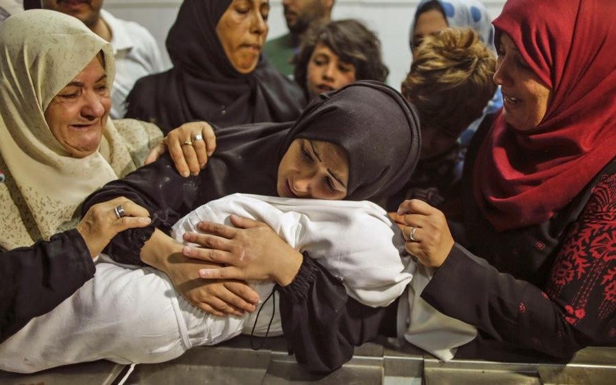 Una bebé y un hombre fallecieron durante las protestas en Gaza