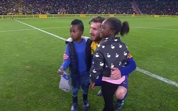 Messi jugó unos minutos en continente africano