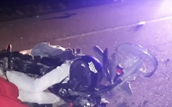 Tremendo triple choque de motos en la Región dejó 2 muertos