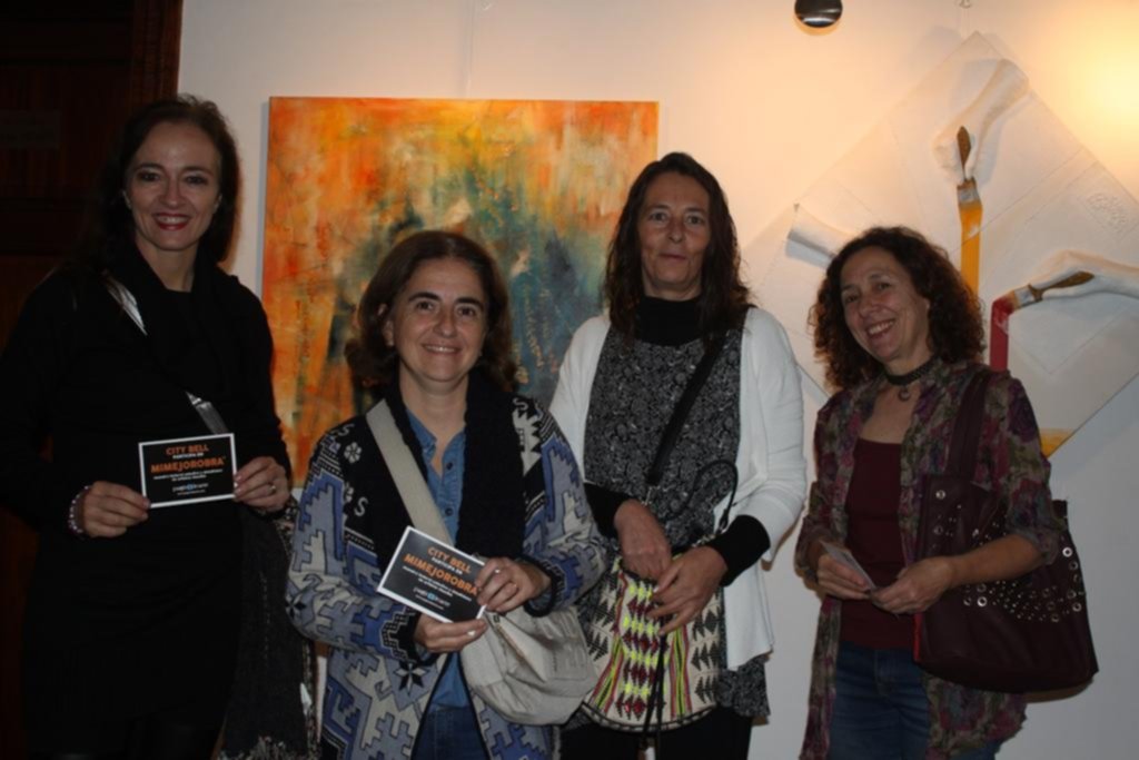 Muestra colectiva de arte en el Club Atlético City Bell