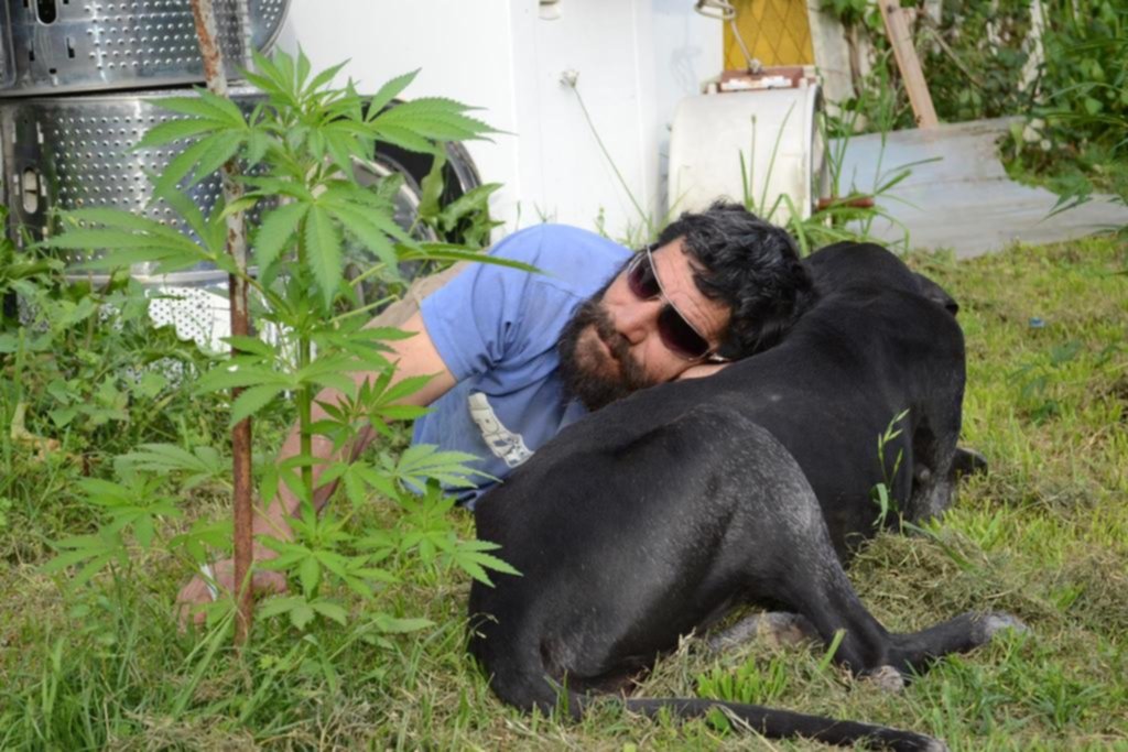 Un activista del autocultivo, que se sabía en la mira de la Policía
