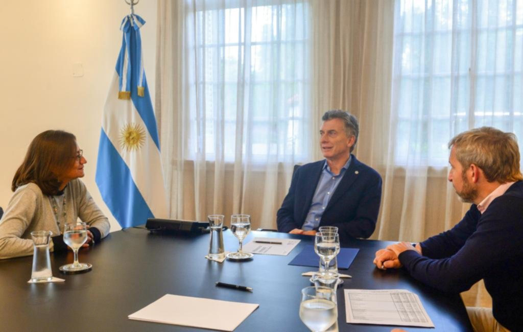 Macri se reunió con los gobernadores de Catamarca y Río Negro por el ajuste fiscal