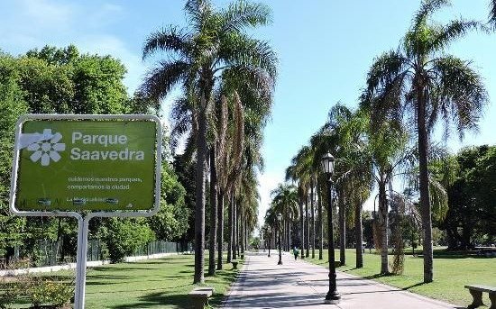 Vecinos de Parque Saavedra manifestaron su queja por los manteros