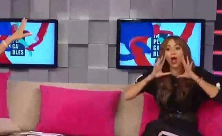Siempre polémica, Nai Awada cantó contra su tío político