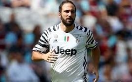 La Juventus declara "prescindible" a Higuaín: lo quieren vender