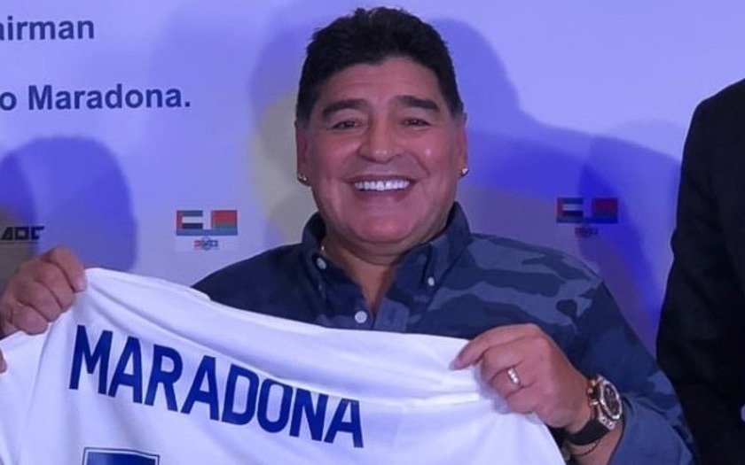 Maradona volvió a pegarle a Sampaoli"
