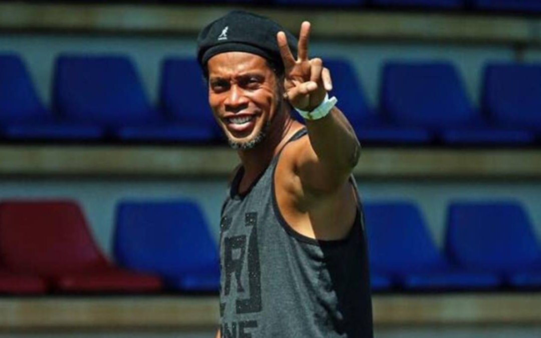 "Dos mujeres, un camino": Ronaldinho le puso fin a la novela del casamiento doble