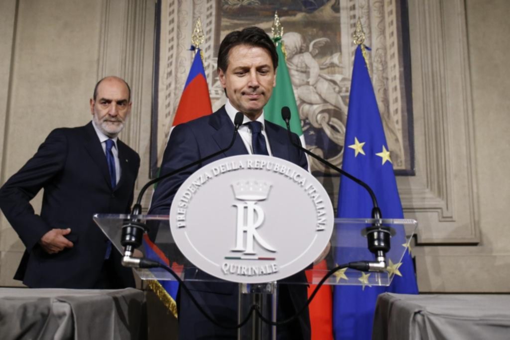 Inédita crisis institucional en Italia: el presidente veta la asunción del gobierno