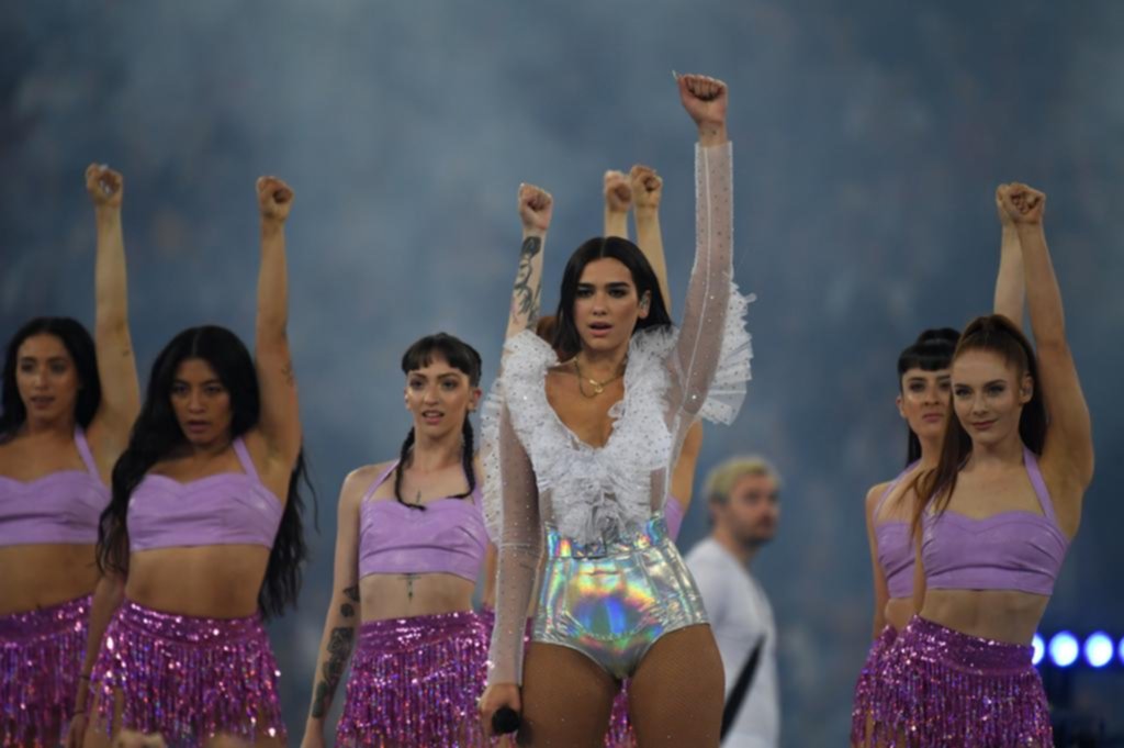 El fenómeno Dua Lipa: con su voz, osadía y seducción, conquista el mundo desde las redes