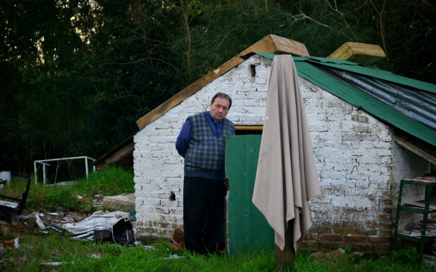 Atacaron una fundación platense y horas después volvió a estar en vilo