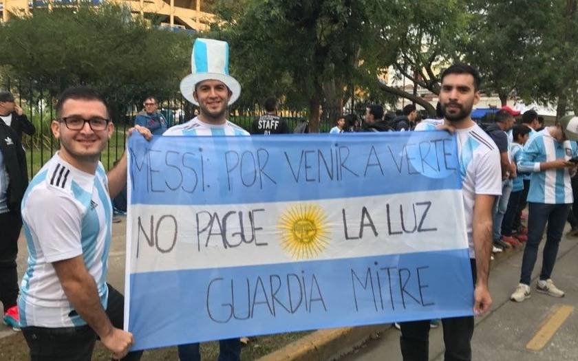  No pagaron la luz, pero lo vieron a Messi y están felices