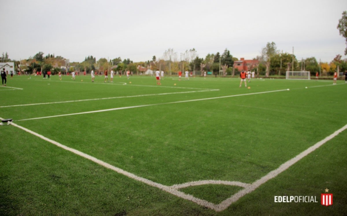 Las nuevas canchas de sintético ya están en uso