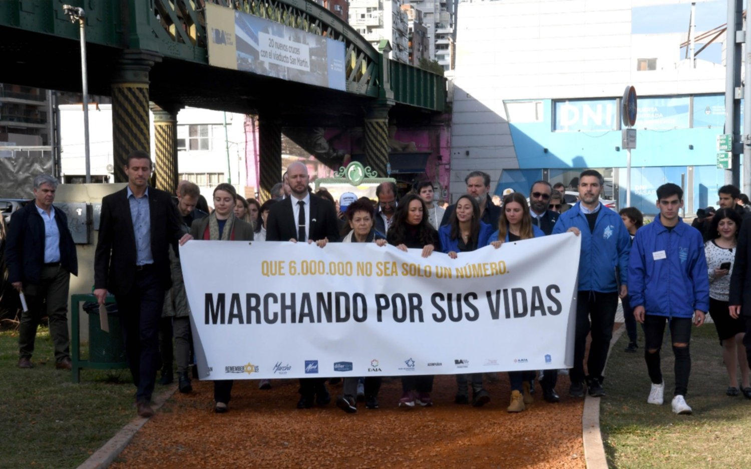 Se celebró en Argentina la primera Marcha por la Vida en homenaje a las víctimas del Holocausto