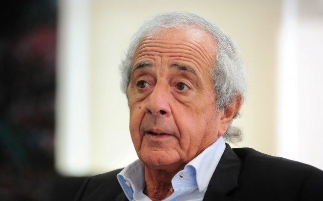 "Hoy es inviable remodelar o construir un estadio", dijo el presidente de River