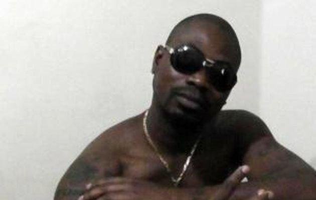 Sobreseyeron al cantante acusado de matar a un togolés en B. Hipódromo