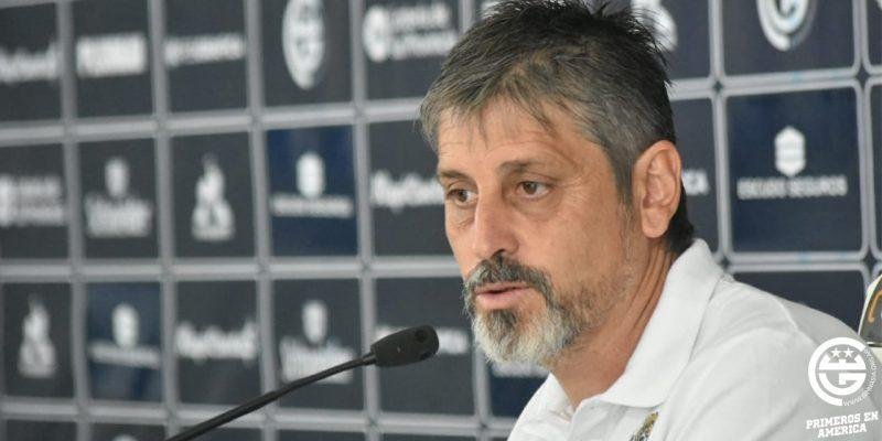 “No vamos a ir a defendernos, sería un planteo mezquino”