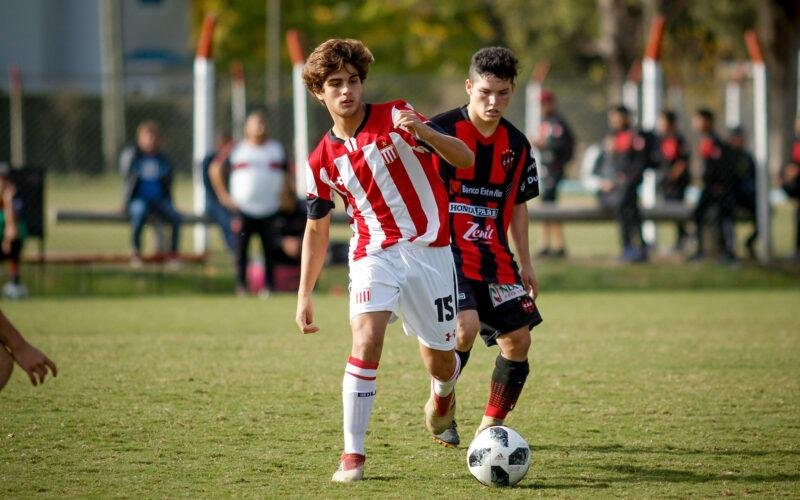 Las juveniles cosecharon 9 puntos frente a Patronato