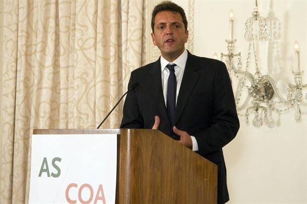 “Los acuerdos no se construyen por WhatsApp”, dijo Massa